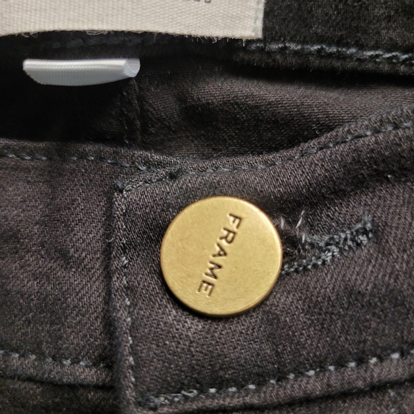 FRAME Le High Skinny Slit Crop Jeans In Black Size 27 - Picture 8 of 14